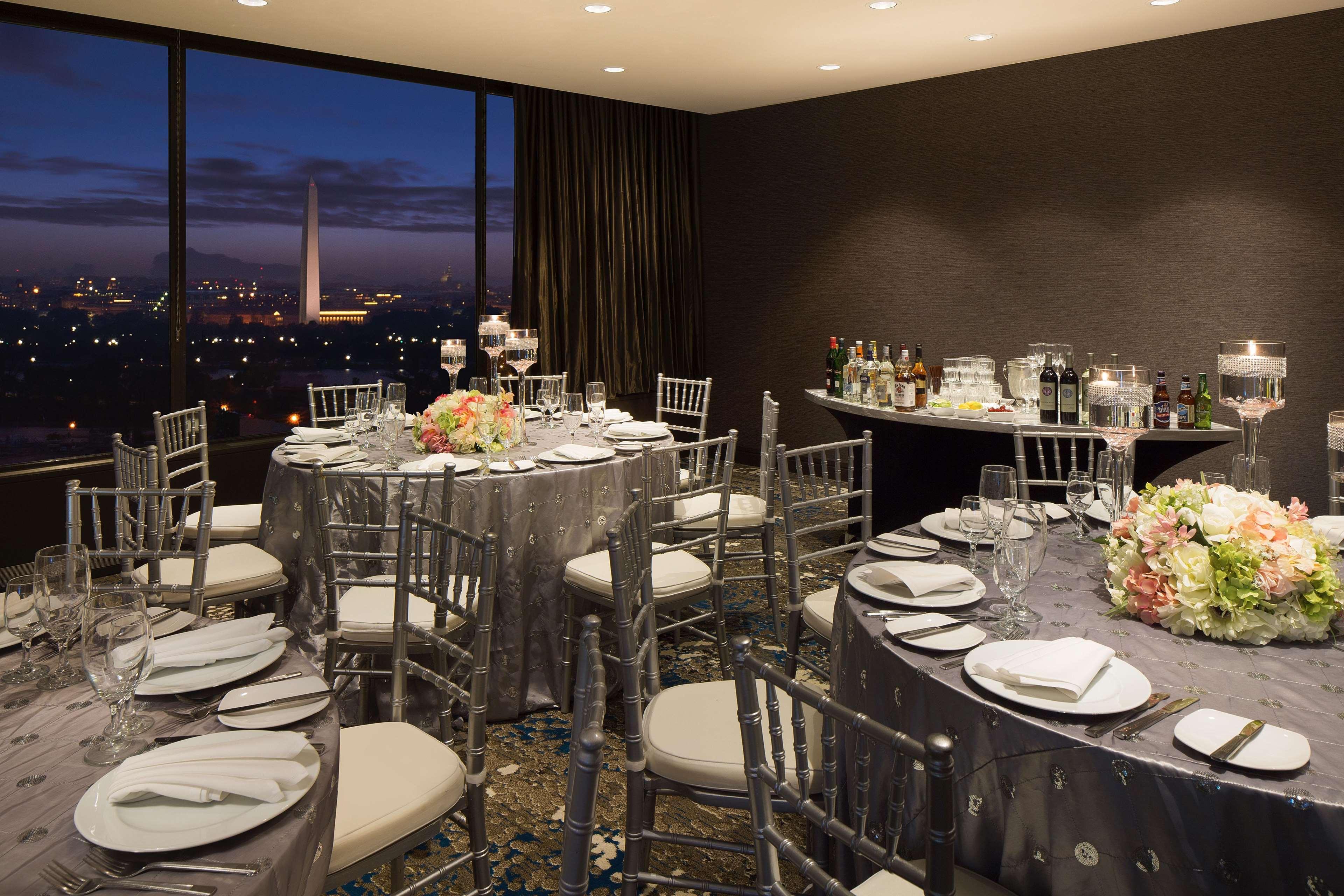 Doubletree By Hilton Washington Dc - Crystal City Arlington Dış mekan fotoğraf