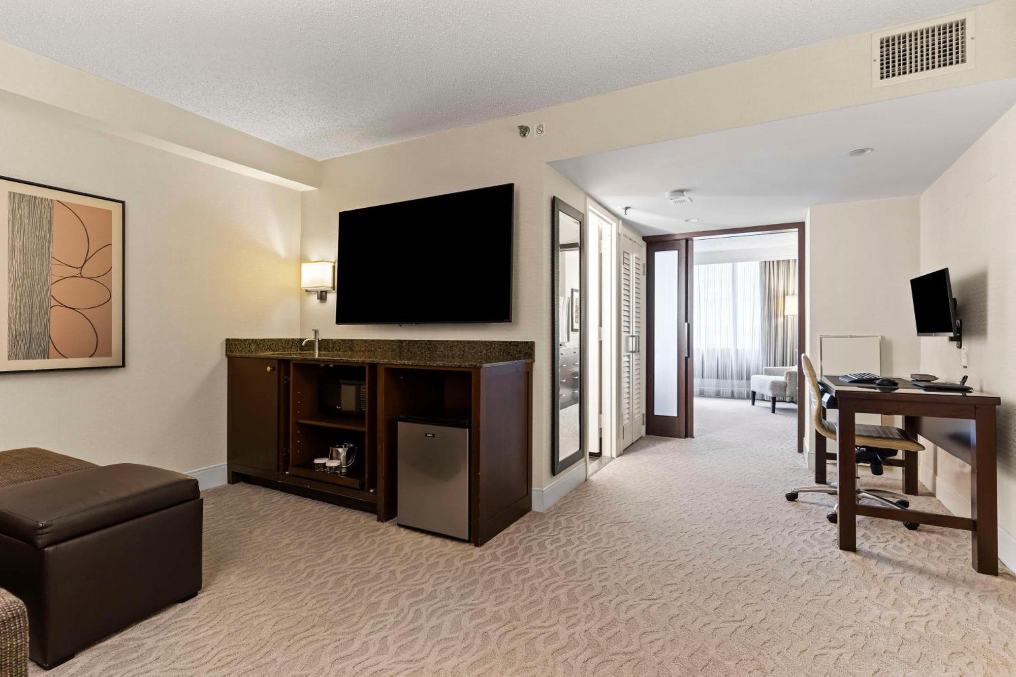 Doubletree By Hilton Washington Dc - Crystal City Arlington Dış mekan fotoğraf